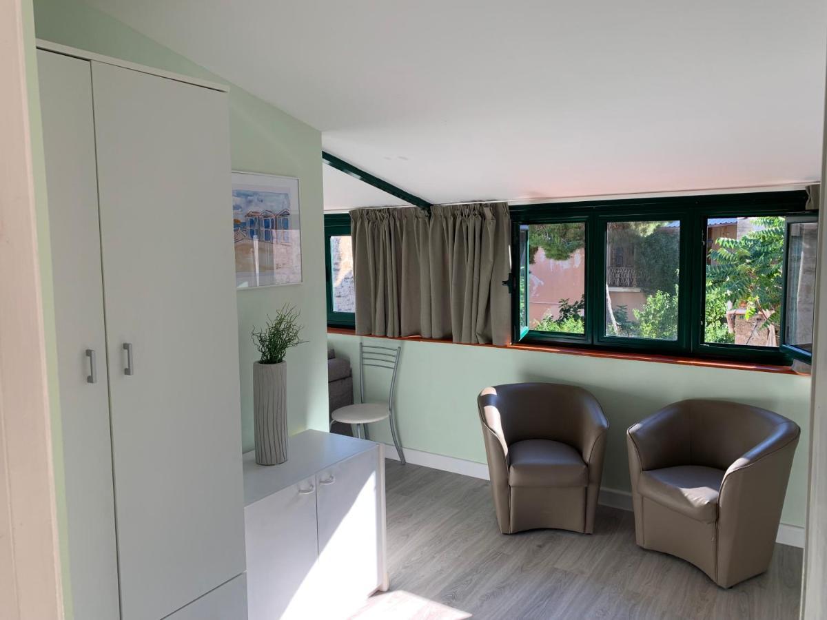 Monolocale I Delfini Apartment Mondello Luaran gambar
