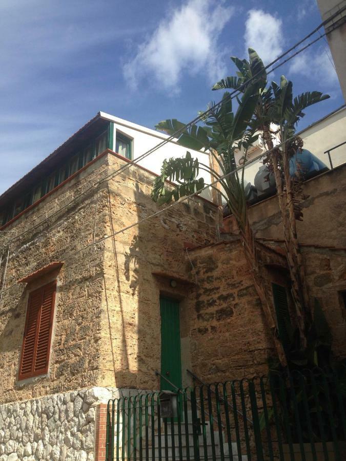 Monolocale I Delfini Apartment Mondello Luaran gambar